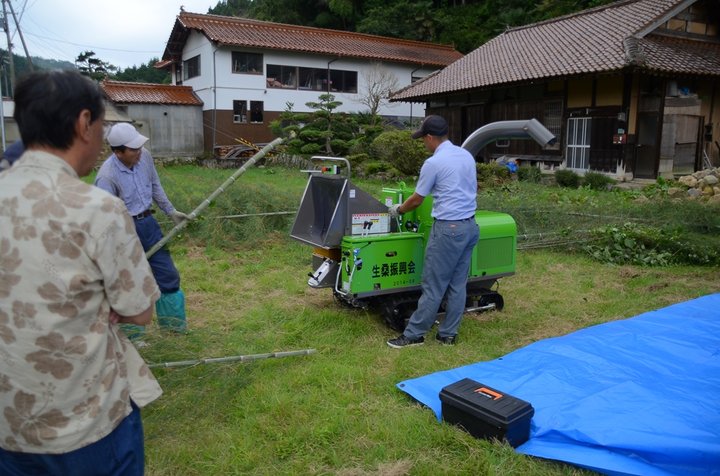 粉砕機操作研修会の様子 粉砕機操作研修会の様子